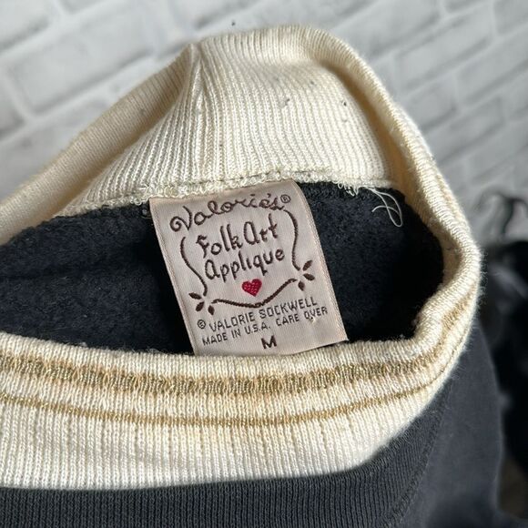 Vintage 90’s Valerie Folk Art Appliqué Winter Birds Sweatshirt Size Medium - Picture 5 of 5